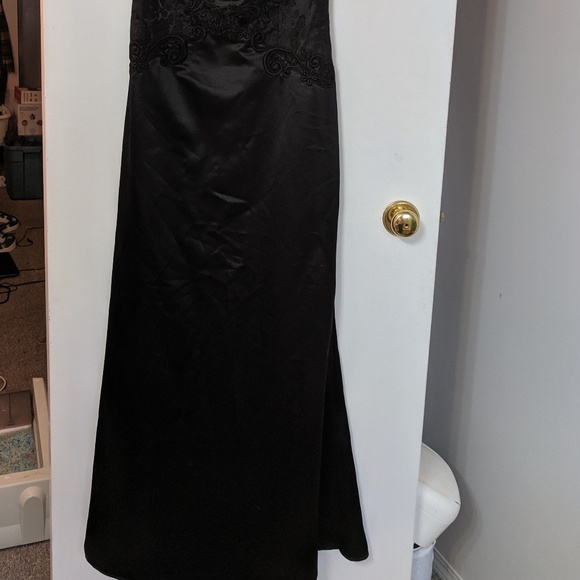 Floor Length Black Applique Dress - Picture 3 of 5